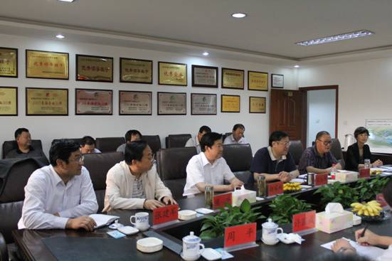 省委常委、副省長駱玉林實地考察物產(chǎn)集團“雙百”行動重點項目